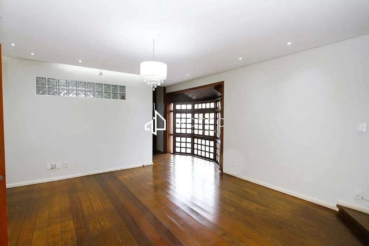 Casa à venda no Santa Lúcia, em Belo Horizonte, com 4 quartos e 5 vagas - Foto 3