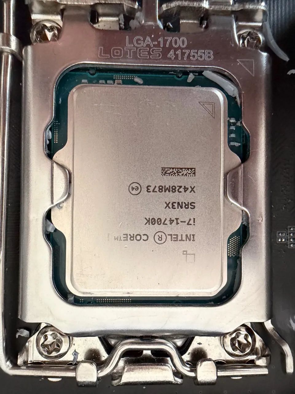 I7 - 14700k