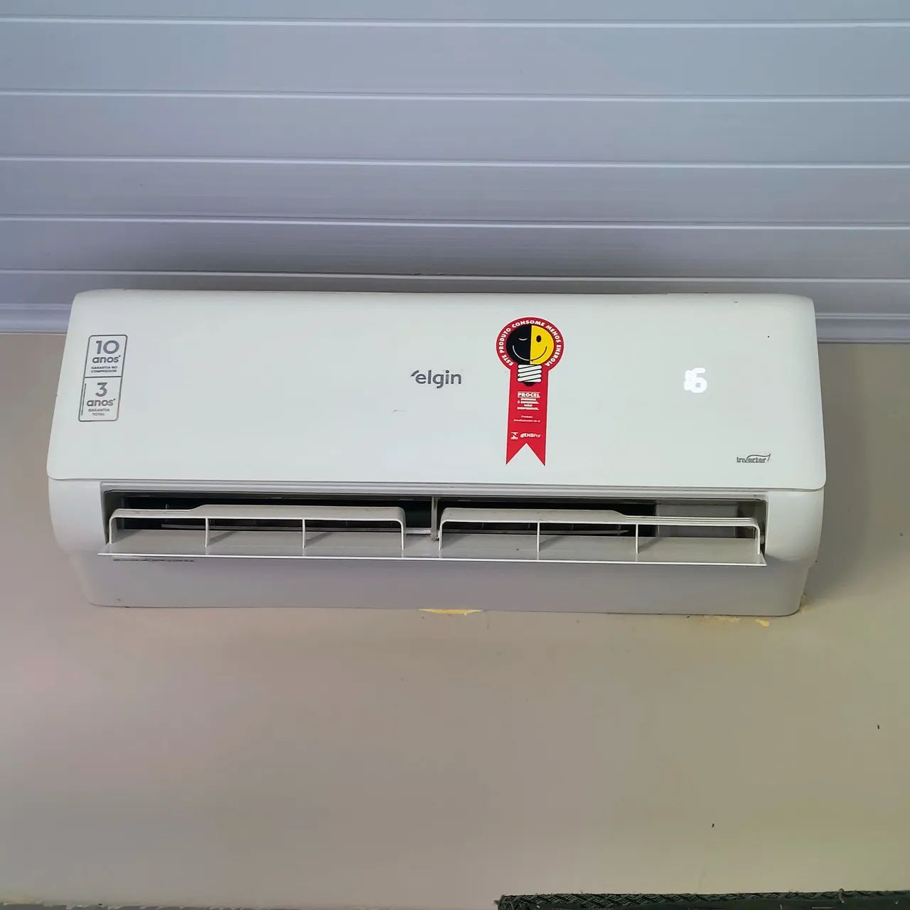 Vendo ar condicionado inverter 