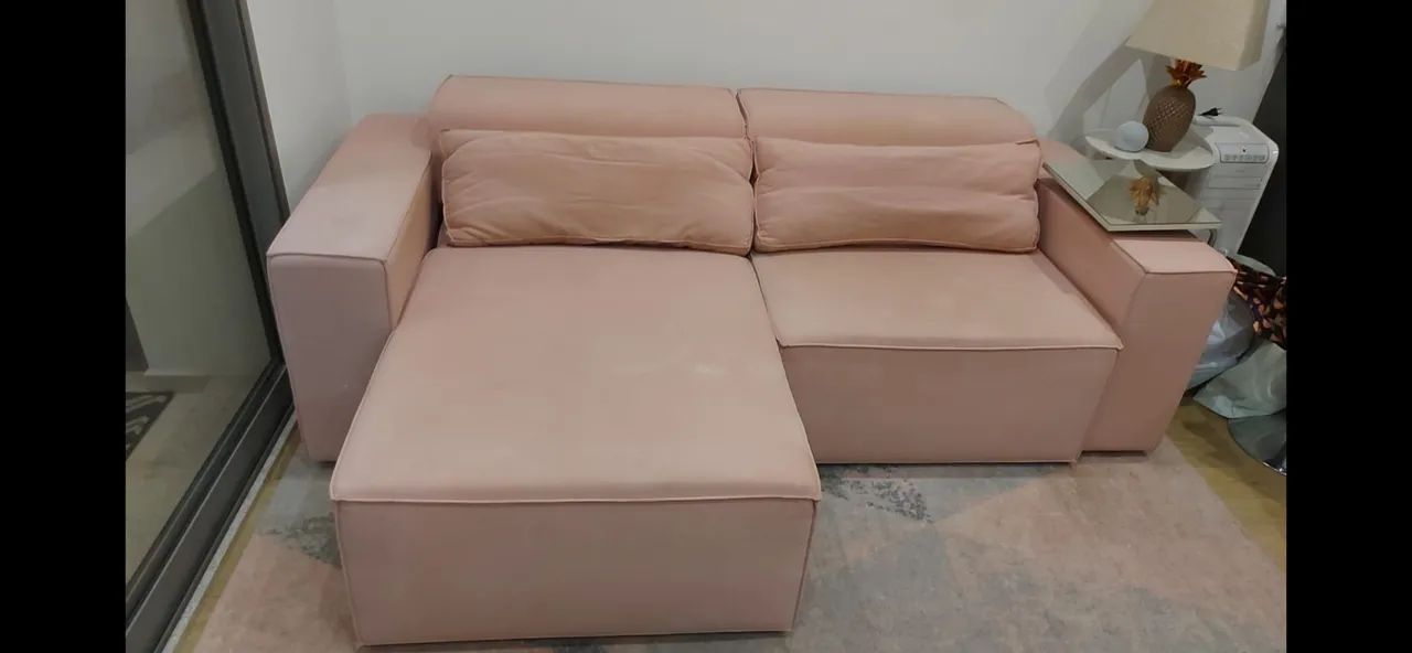 Sofá planejado em linho rosa - retrátil e reclinável - Foto 2
