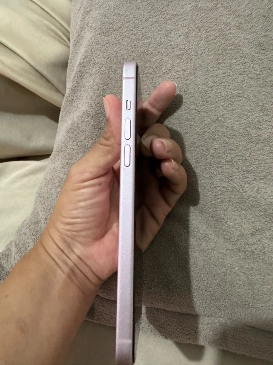 IPHONE 15 PLUS 512 GB SEM NENHUM DEFEITO COM NOTA FISCAL  - Foto 3