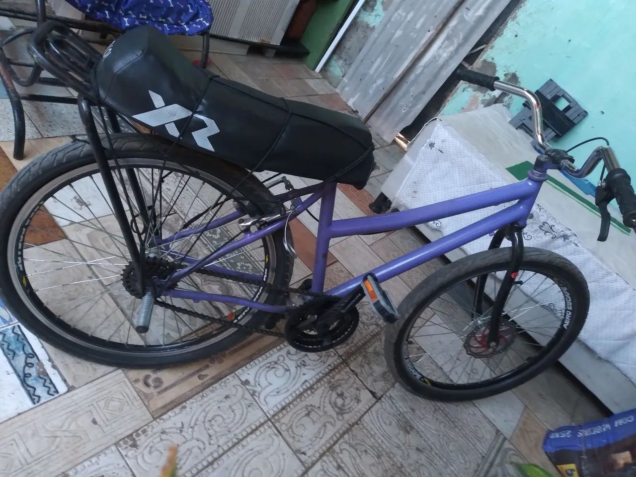Vendo bicicleta aro 24 arrumadinha é só me chamar - Foto 2