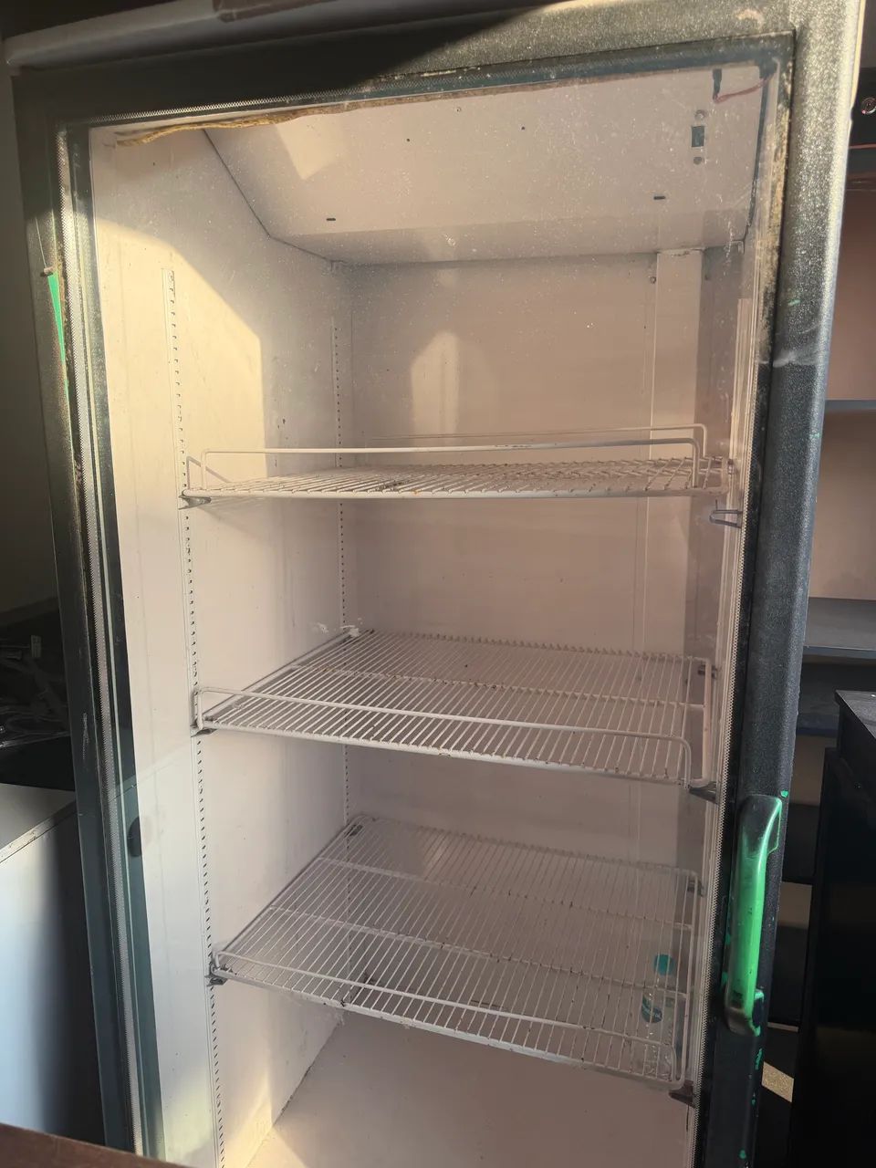 Freezer Expisitora Cerveja semi nova - Foto 5