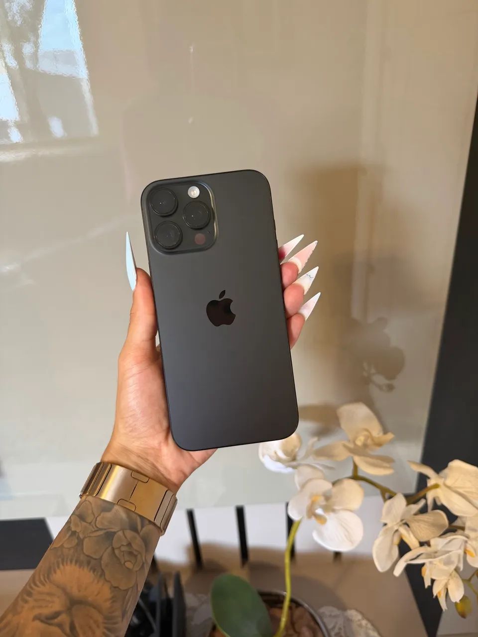 iPhone 16 Pro Max 512GB Titânio Preto  - Foto 3