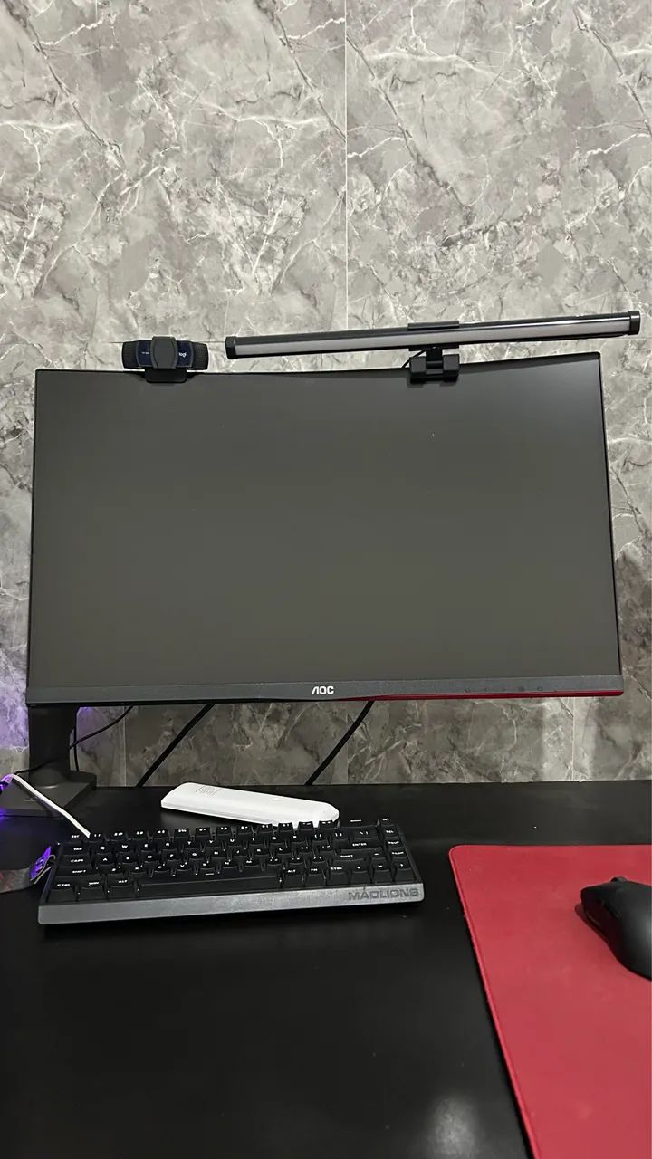 Monitor AOC 240hz, 0.5ms - Foto 2