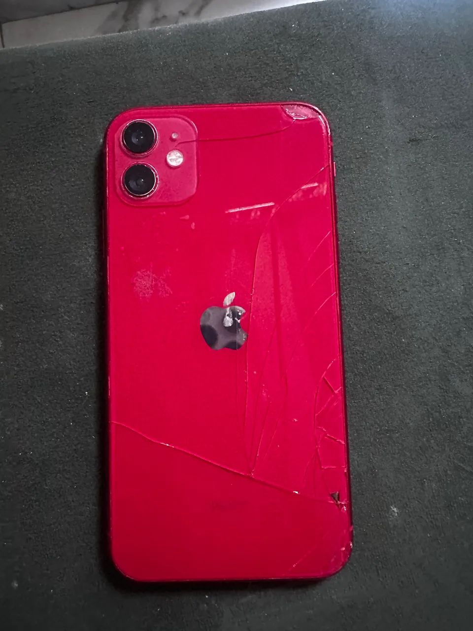 iPhone 11 para peças 