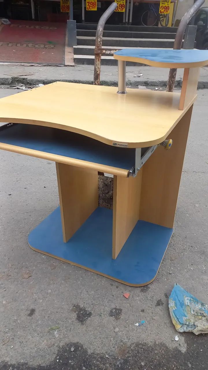 Mesa de computador a venda - Foto 2