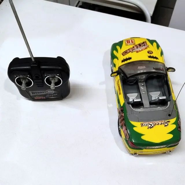Carrinho de controle remoto - Foto 2