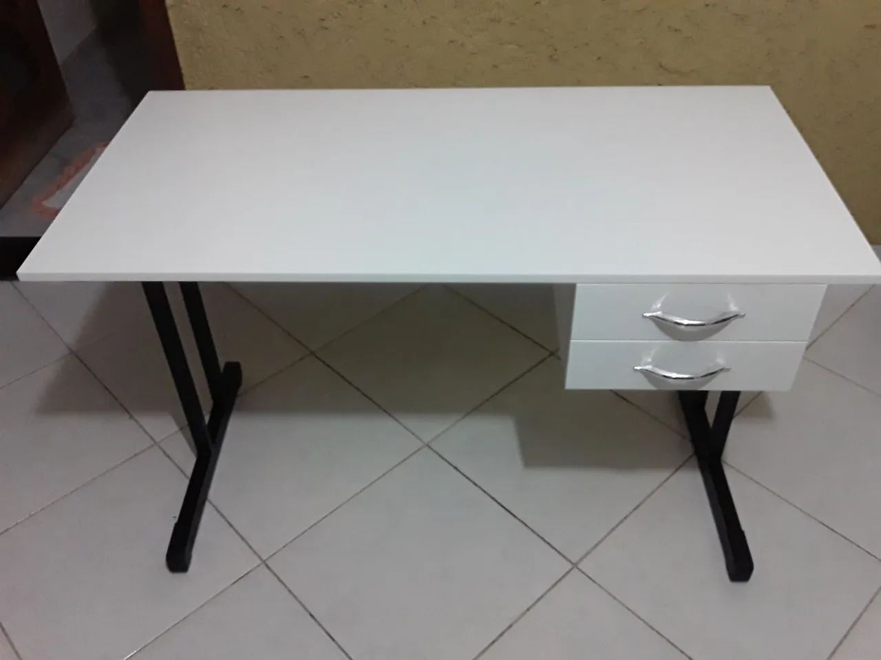 Office Desk with 2 Drawers – Promotional Price