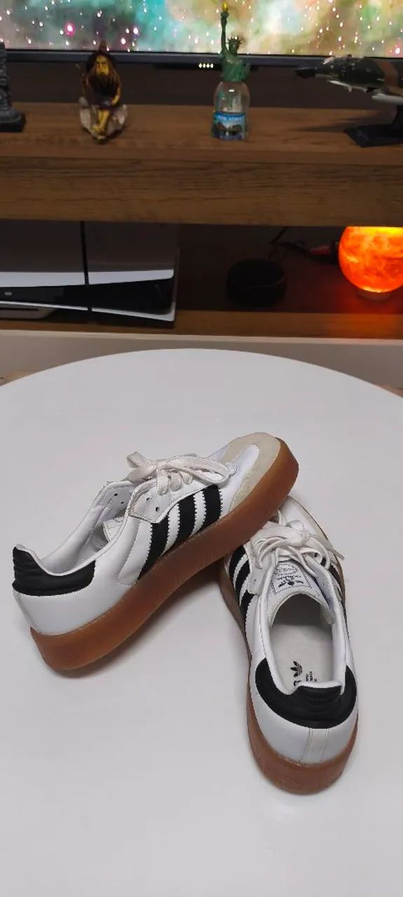 Adidas samba tenho o n' 37 e 42 - Foto 3