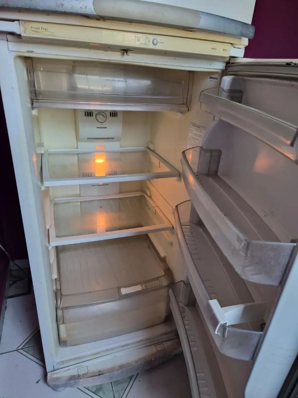 VENDO GELADEIRA 