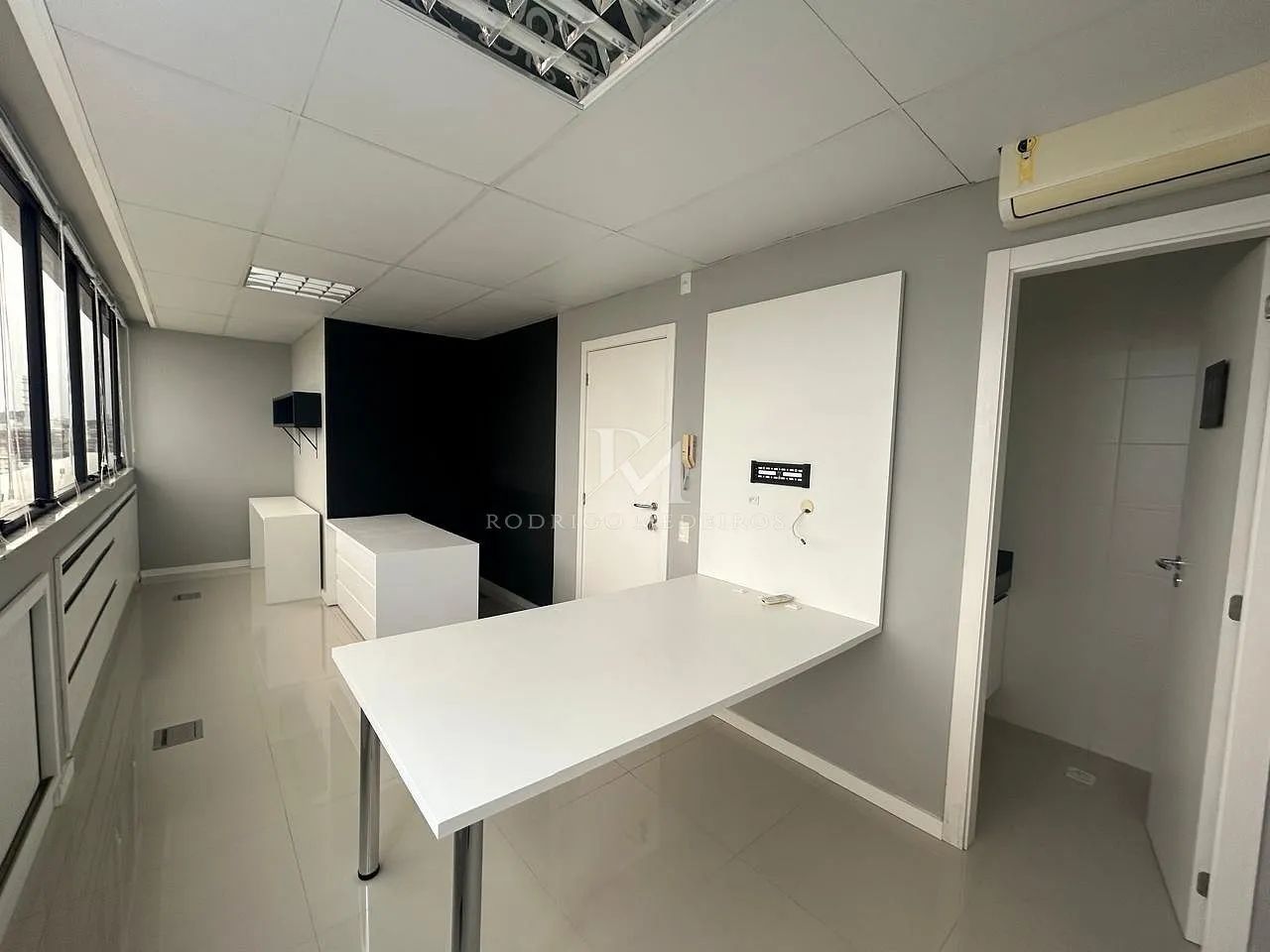 Sala comercial à venda Estreito Florianópolis vista mar - Foto 5