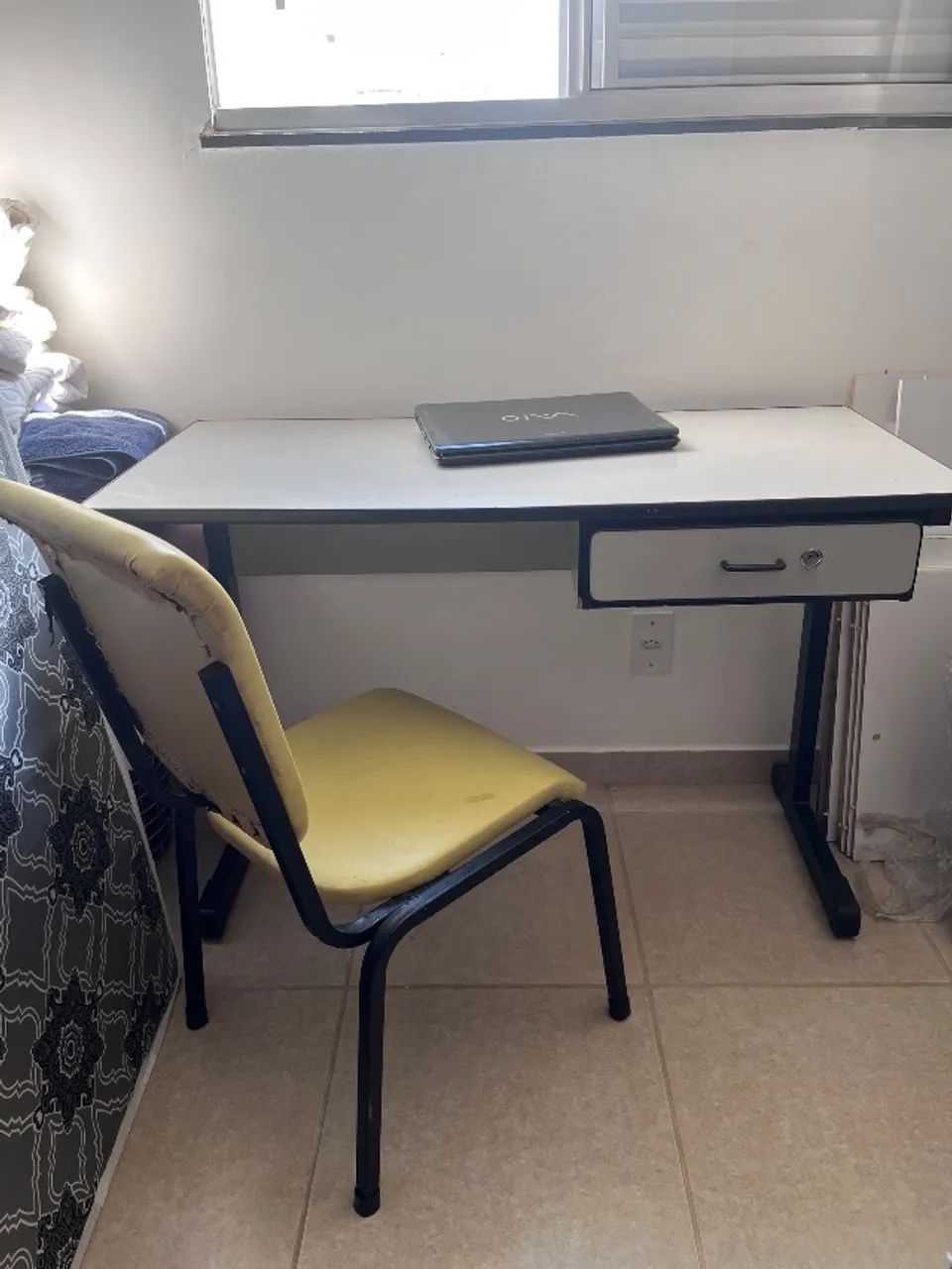 Mesa de escritório 