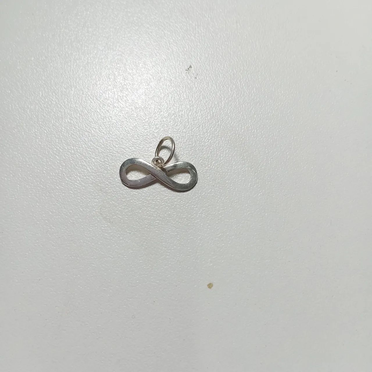 Pingente infinito em prata 925 