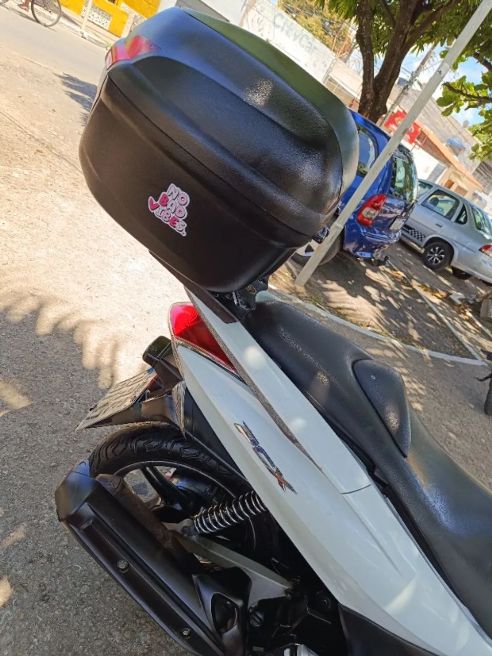 Moto Pcx 2014 Branca com documentação Regularizada - Foto 4