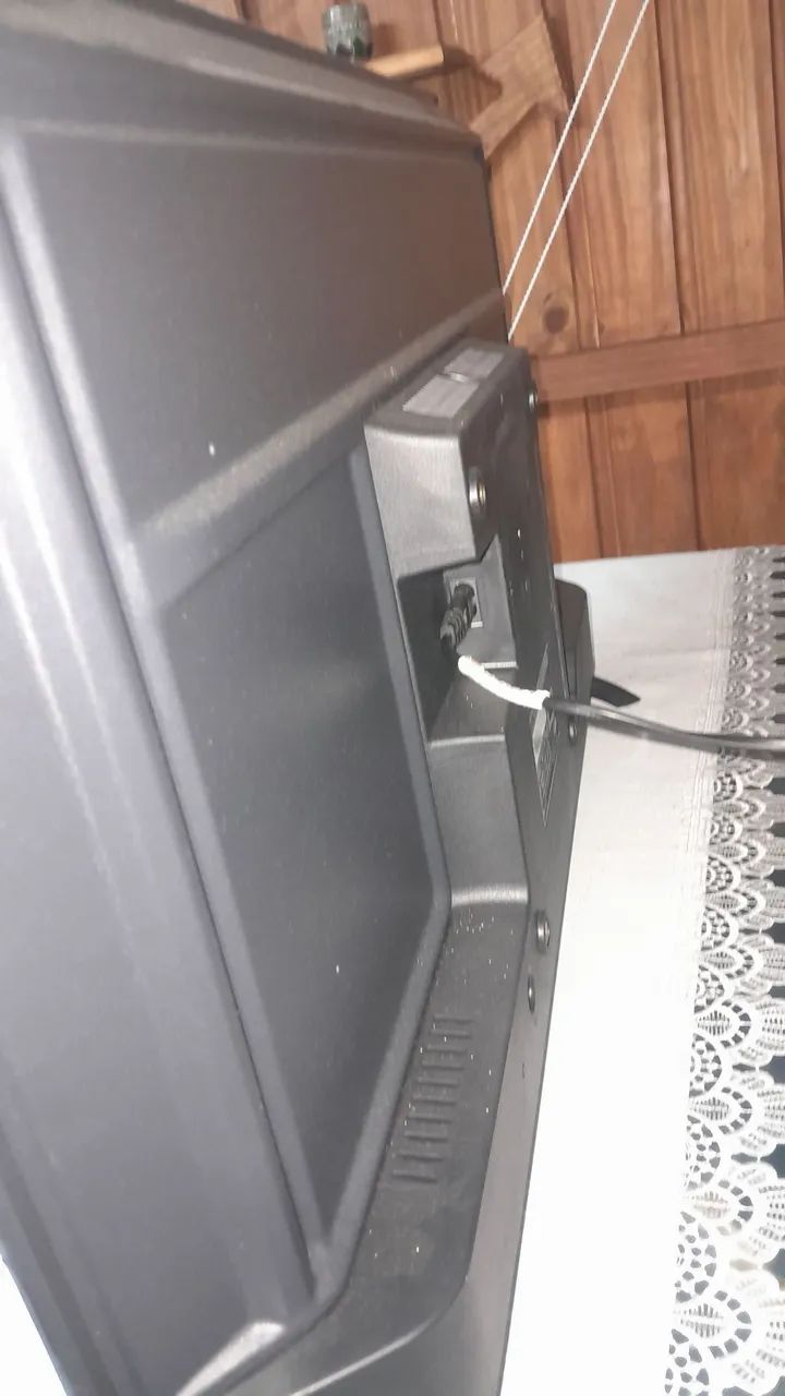 Tv britania 32 polegadas smart sistema roku tv - Foto 3