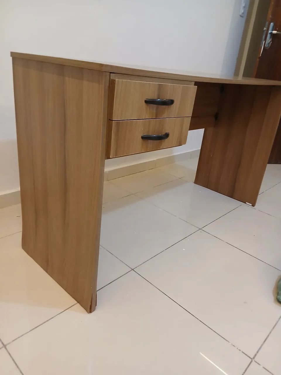 Mesa de Escritório com Duas Gavetas - Foto 3