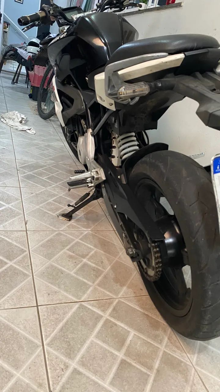 BMW g310r