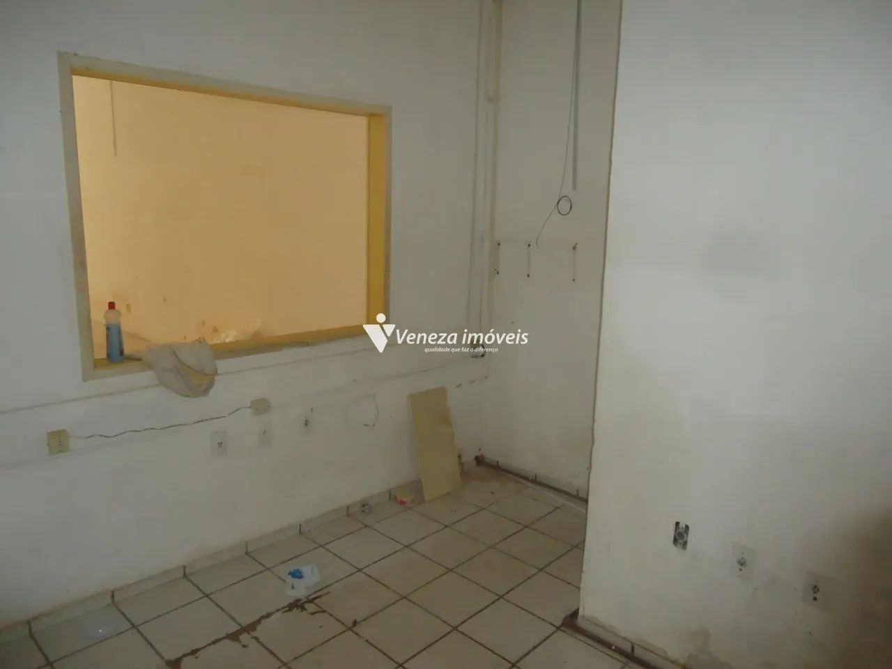 Ponto Comercial amplo no Centro para aluguel - Foto 4