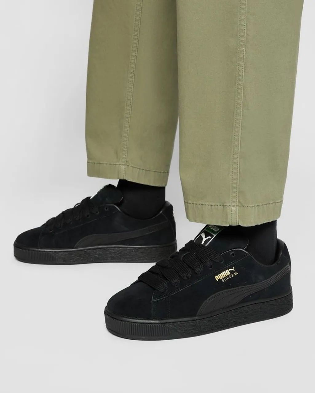 Puma Suede XL (na cor All Black / Preto Total)