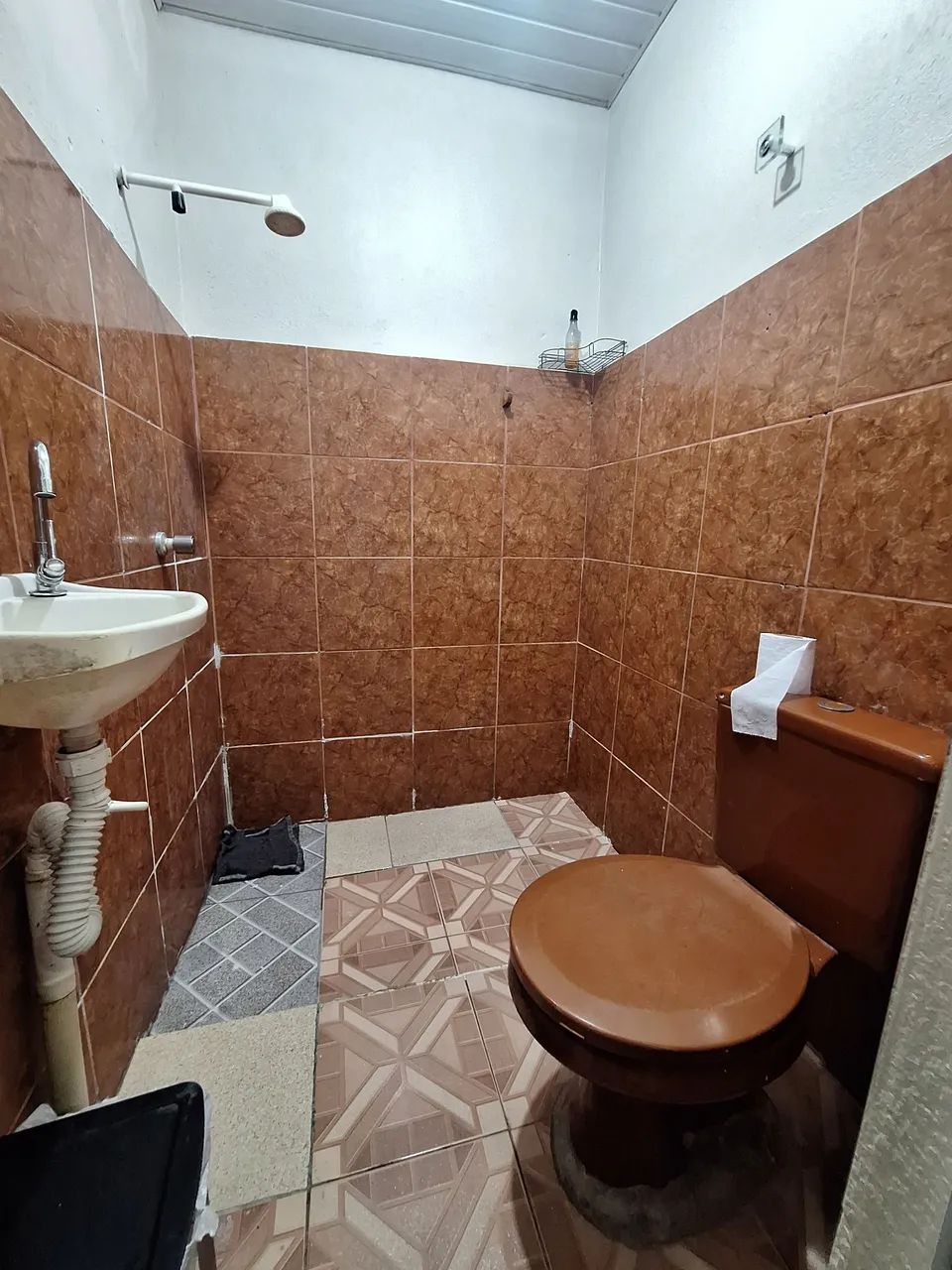 Vendo casa com Título Definitivo e poço artesiano  - Foto 5