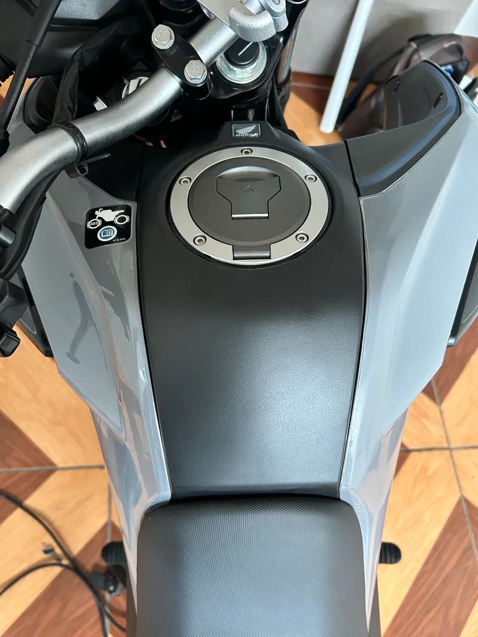 Tanque de moto adesivo - Foto 2