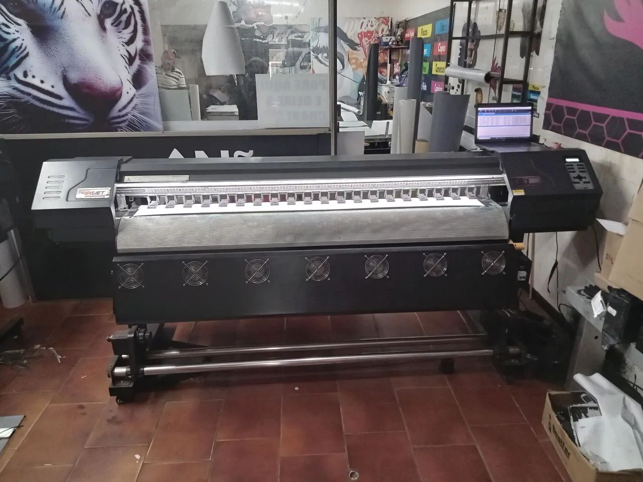 Vendo URGENTE Plotter para impressão de LONAS e ADESIVOS VINIL - Foto 2