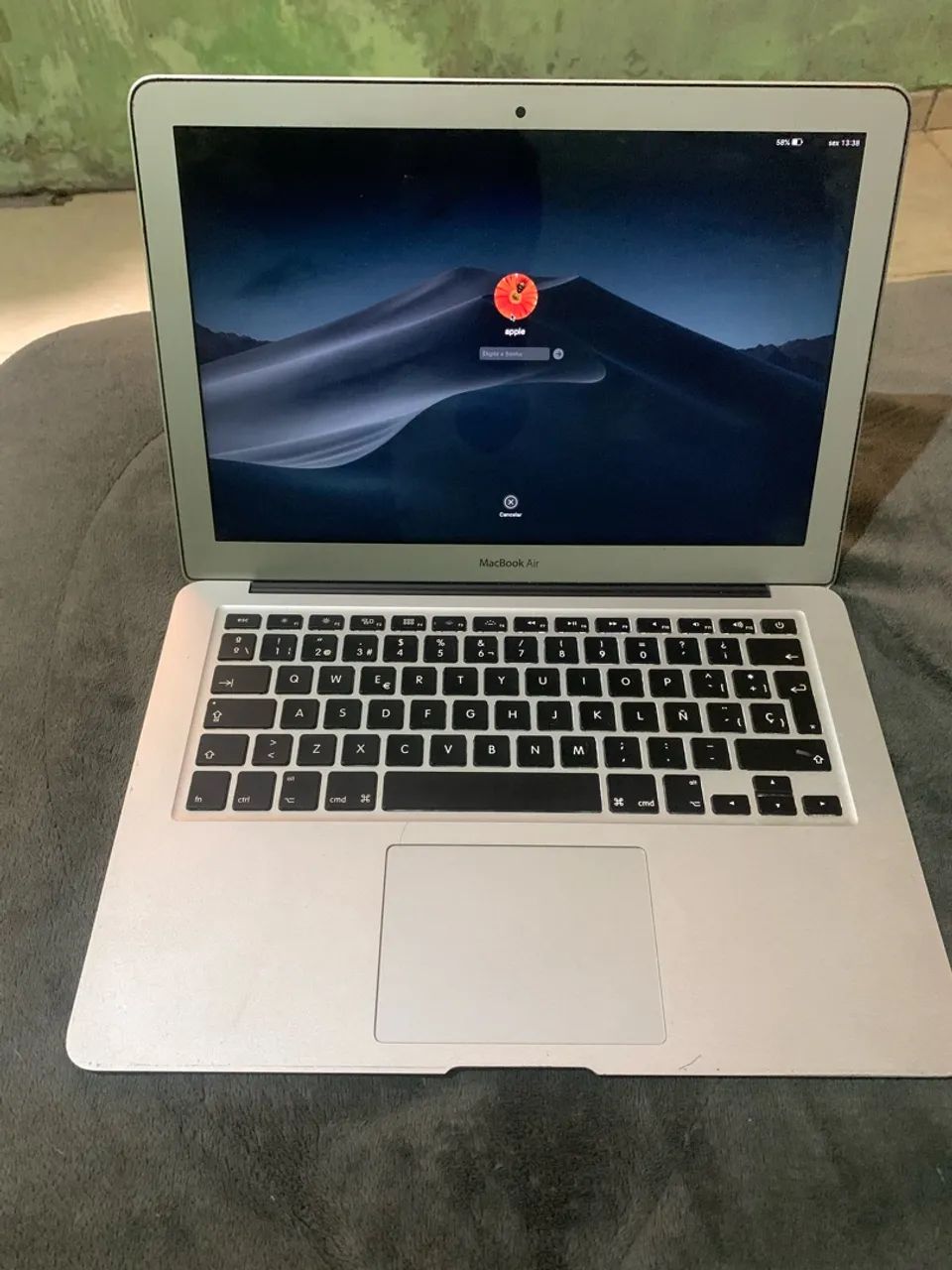 MacBook Air 2017 i5 