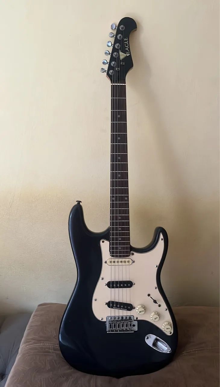 Guitarra boa e barata - Foto 2