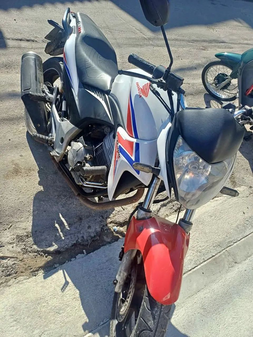 Moto CB 300 - Foto 3