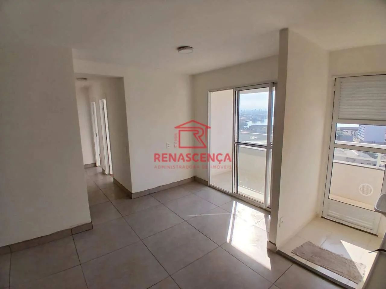 Apartamento com 2 Quartos no Santo Cristo.