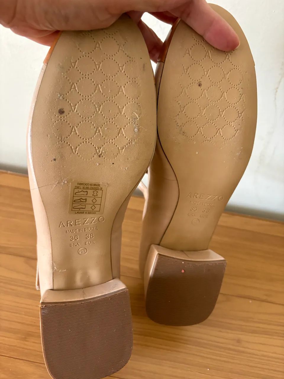 Sapato boneca Arezzo número 36 - Foto 3