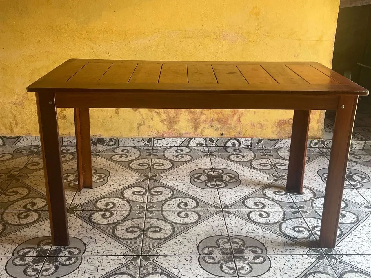 Mesa com cadeiras - Foto 3