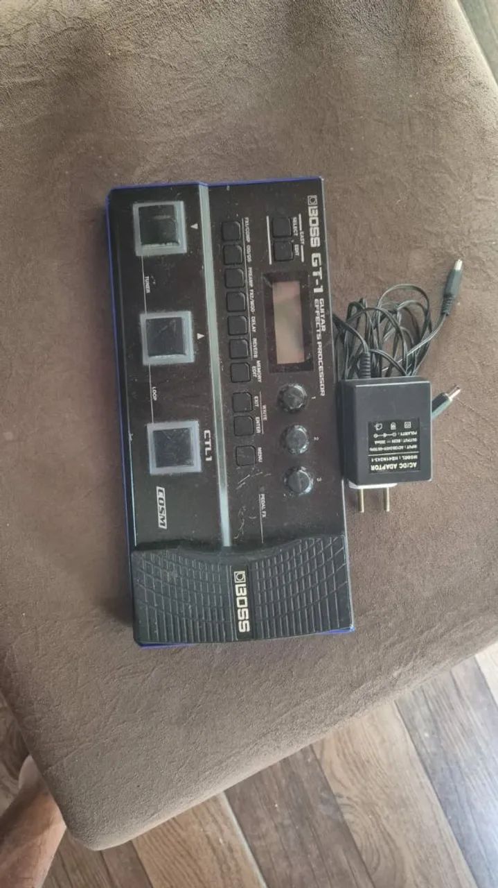 Pedaleira boss gt1 guitarra - Foto 2