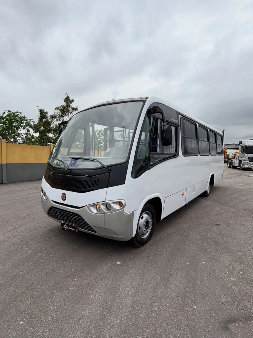 ÔNIBUS ATRAVES DO PARCELAMENTO  - Foto 5