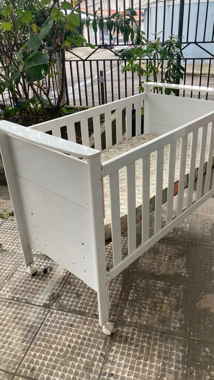 Berço Regulável com colchão  - Foto 4