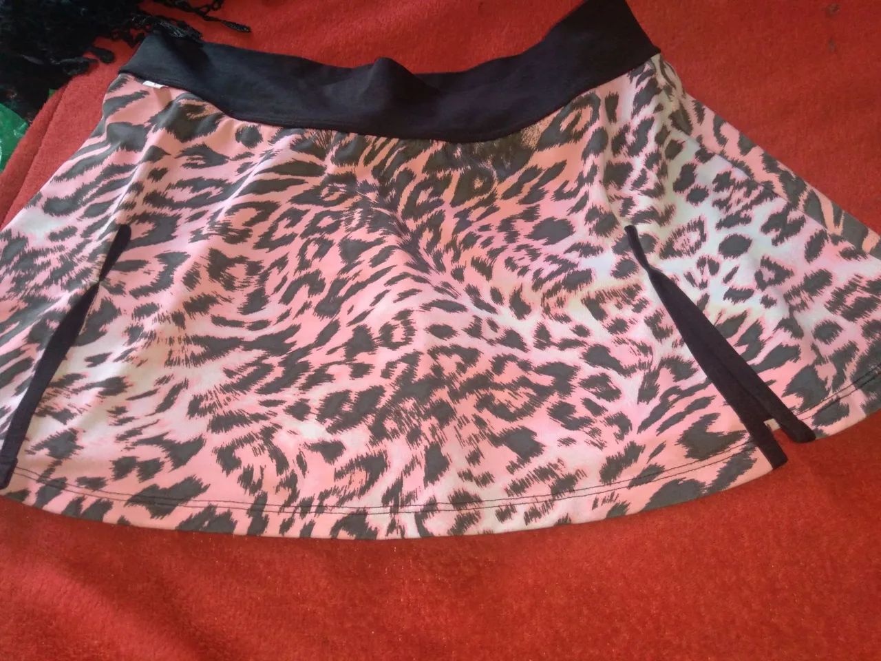Vendo short saia em otimo estado!