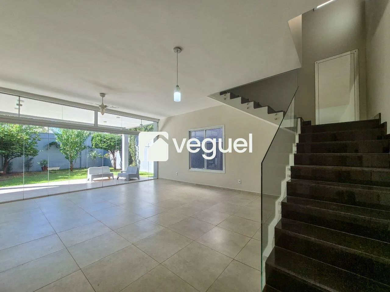 Casa sobrado com 3 quartos, 3 suítes para alugar no Quinta da Primavera, Ribeirão Preto/SP