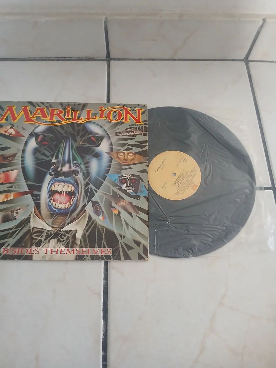 Lp Disco de Vinil Marillion (1988) - Foto 2
