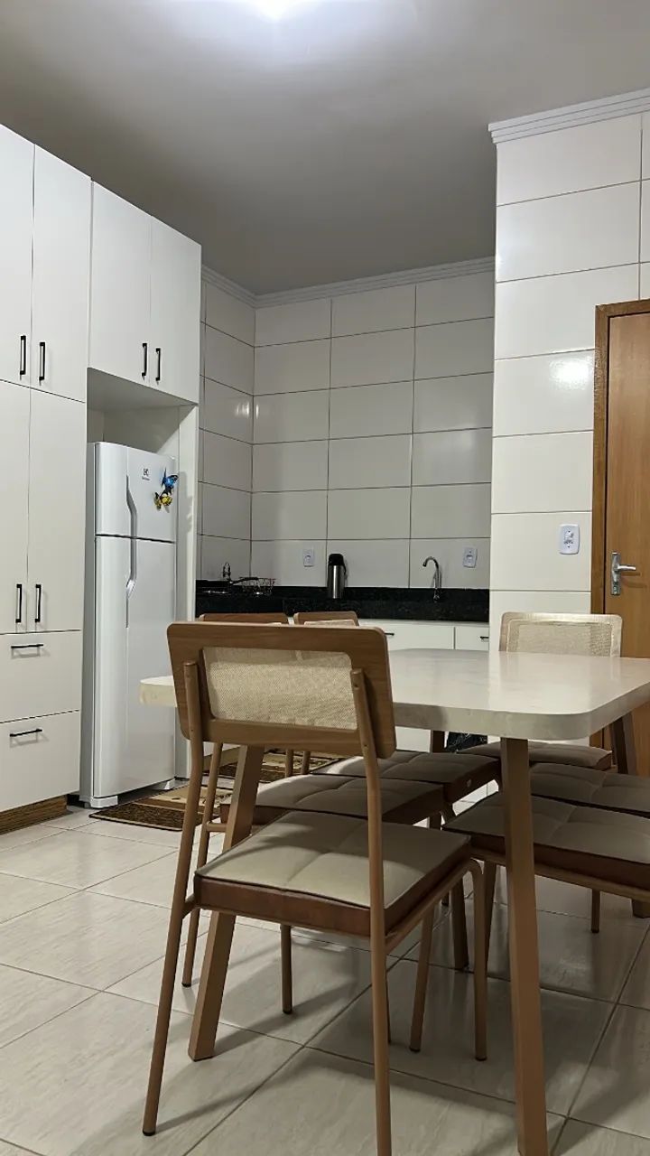 Mesa de jantar, 6 cadeiras - Foto 2