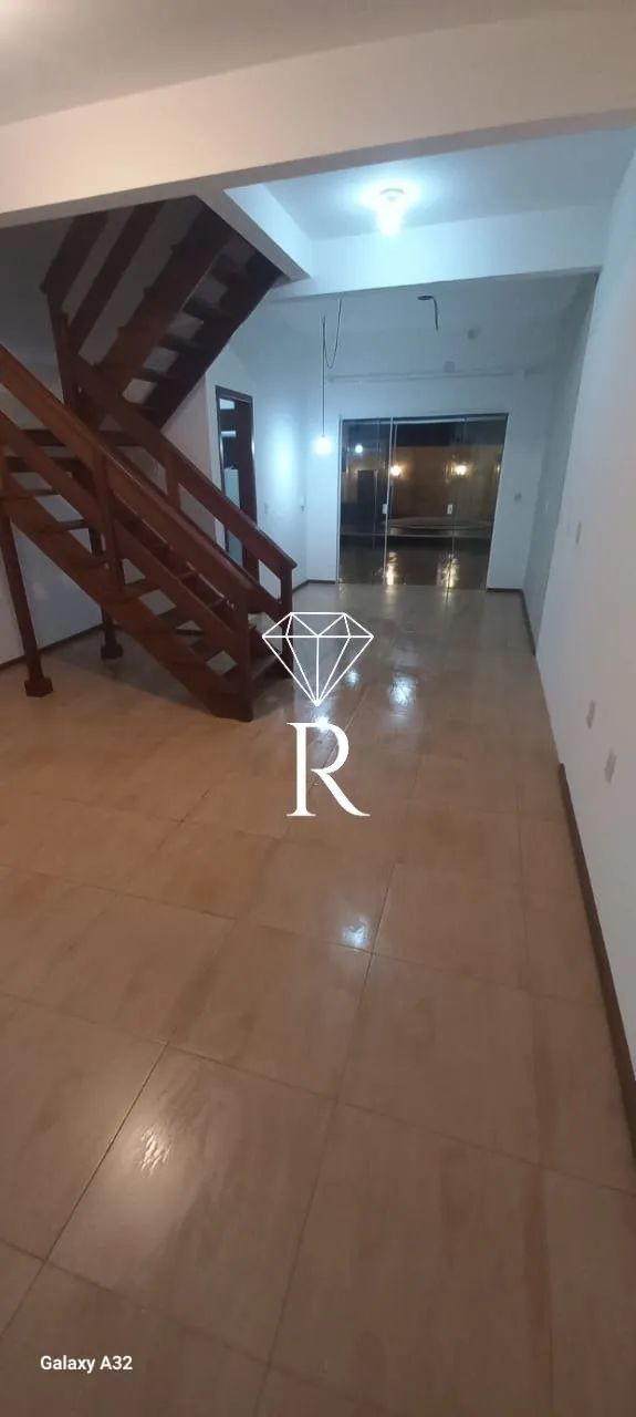 Sobrado com 2 suites no bairro São João do Rio Vermelho - Foto 5