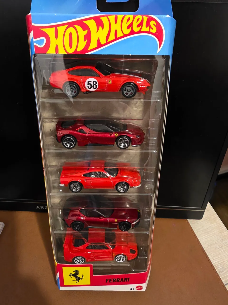 Hotwheels Ferrari 365 GTB 4 2025 - Hobbies e coleções - Jardim