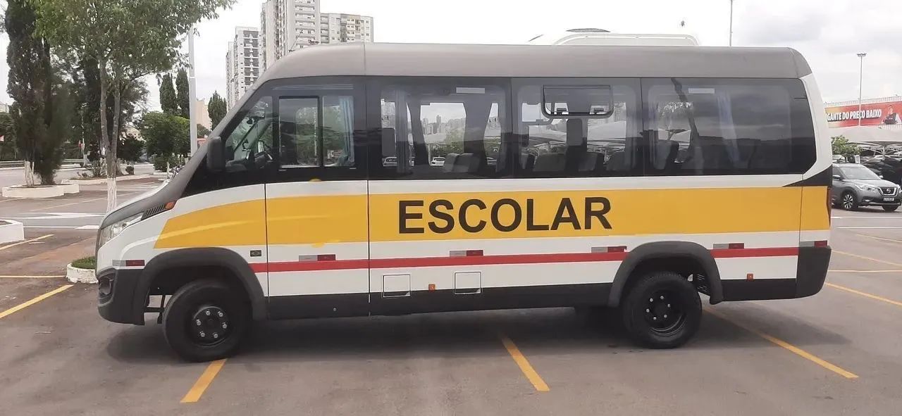 VOLARE CINCO ESCOLAR 24L 2018 - Foto 5