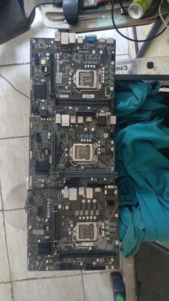 Vendo placas usadas SEM FUNCIONAR 