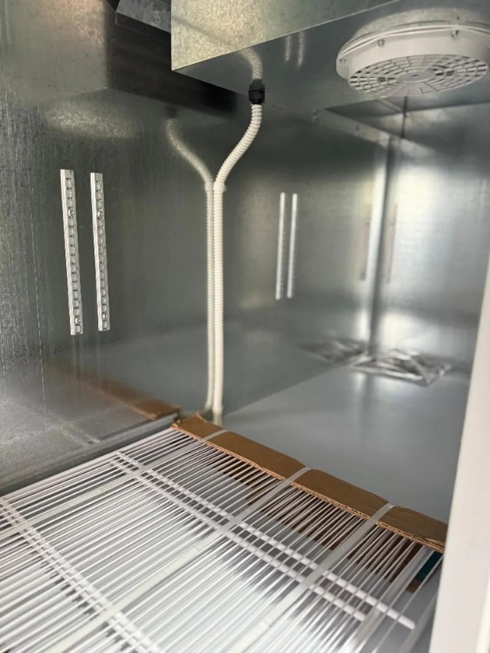 BSRAF-2000 BALCÃO DE SERVIÇO INOX 430 2000MM SEM CUBA AR FORÇADO - REFRIMATE - Foto 4