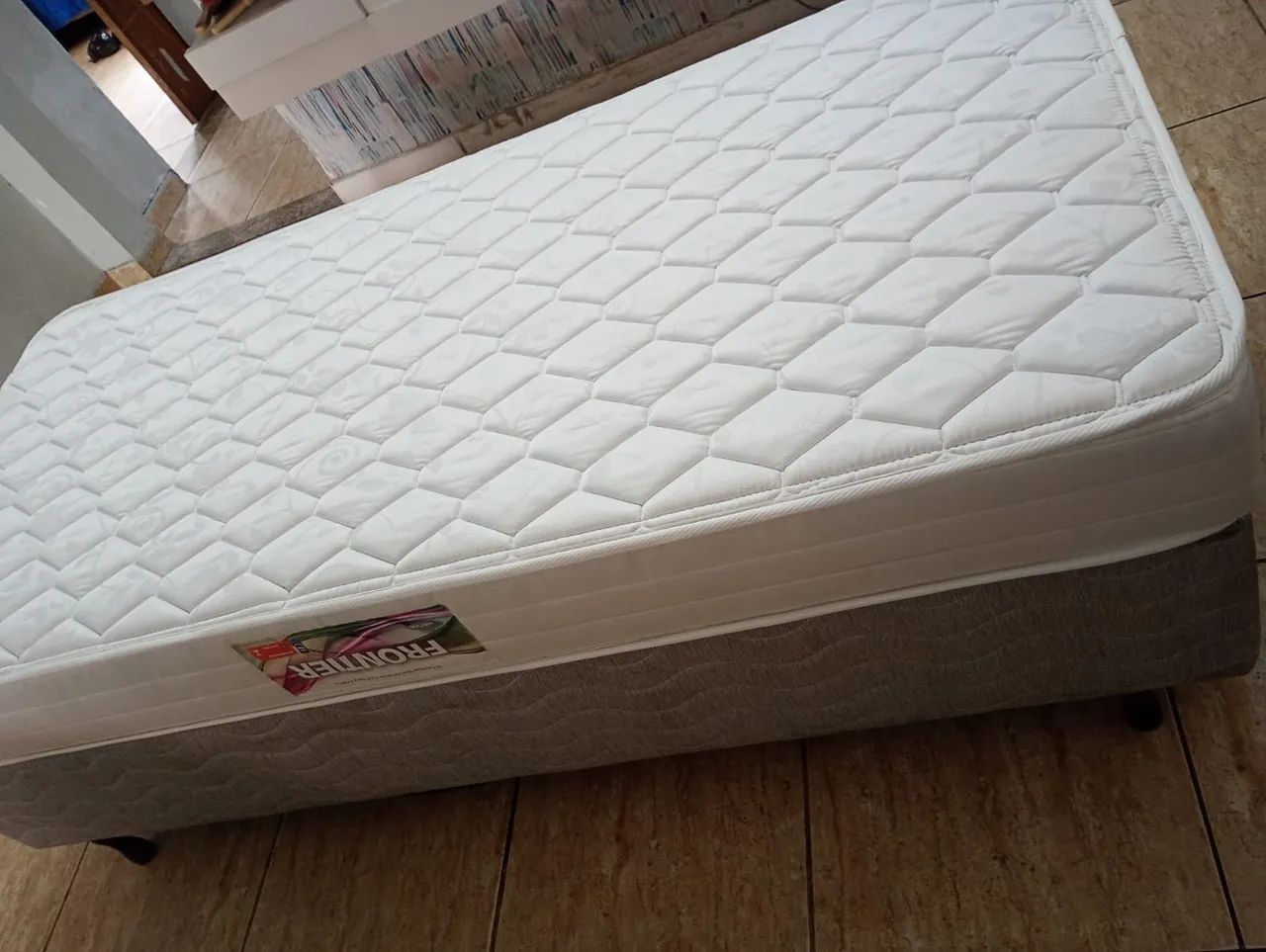 CAMA BOX SOLTEIRO ORTOPÉDICO  - Foto 4
