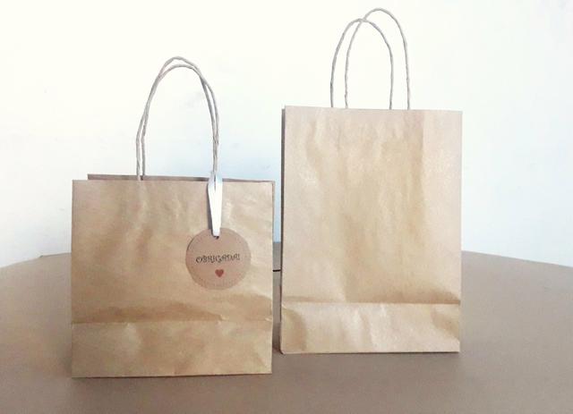 50 sacolas média- R$ 28,00