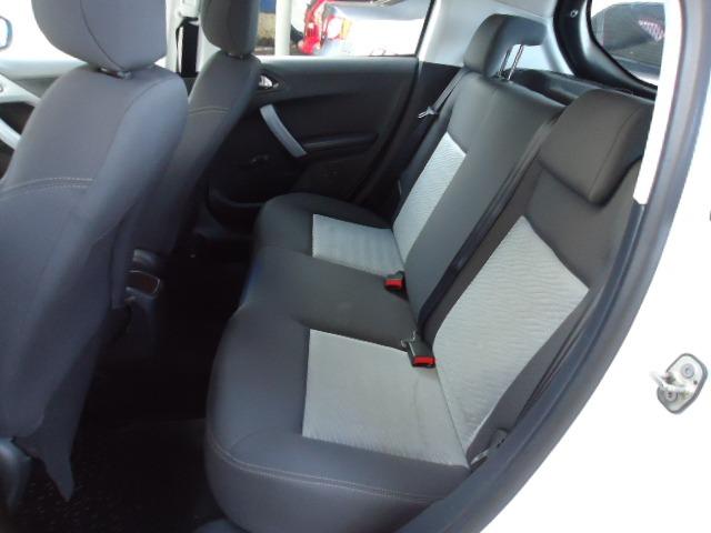 Peugeot 208 ( gm veiculos carazinho) - Foto 8