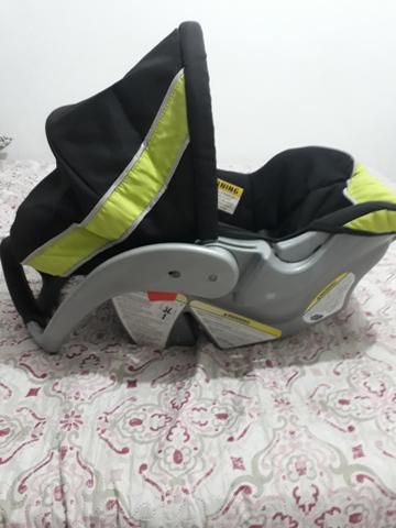Bebê conforto e cadeirinha