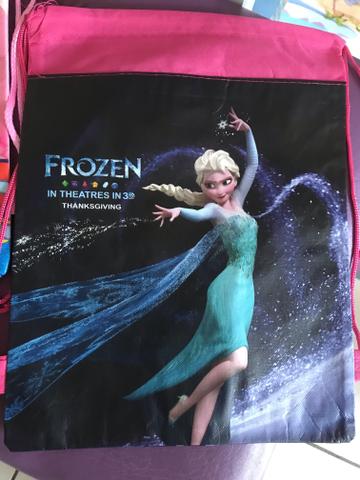 Mochilas/ sacolas Frozen - Foto 3